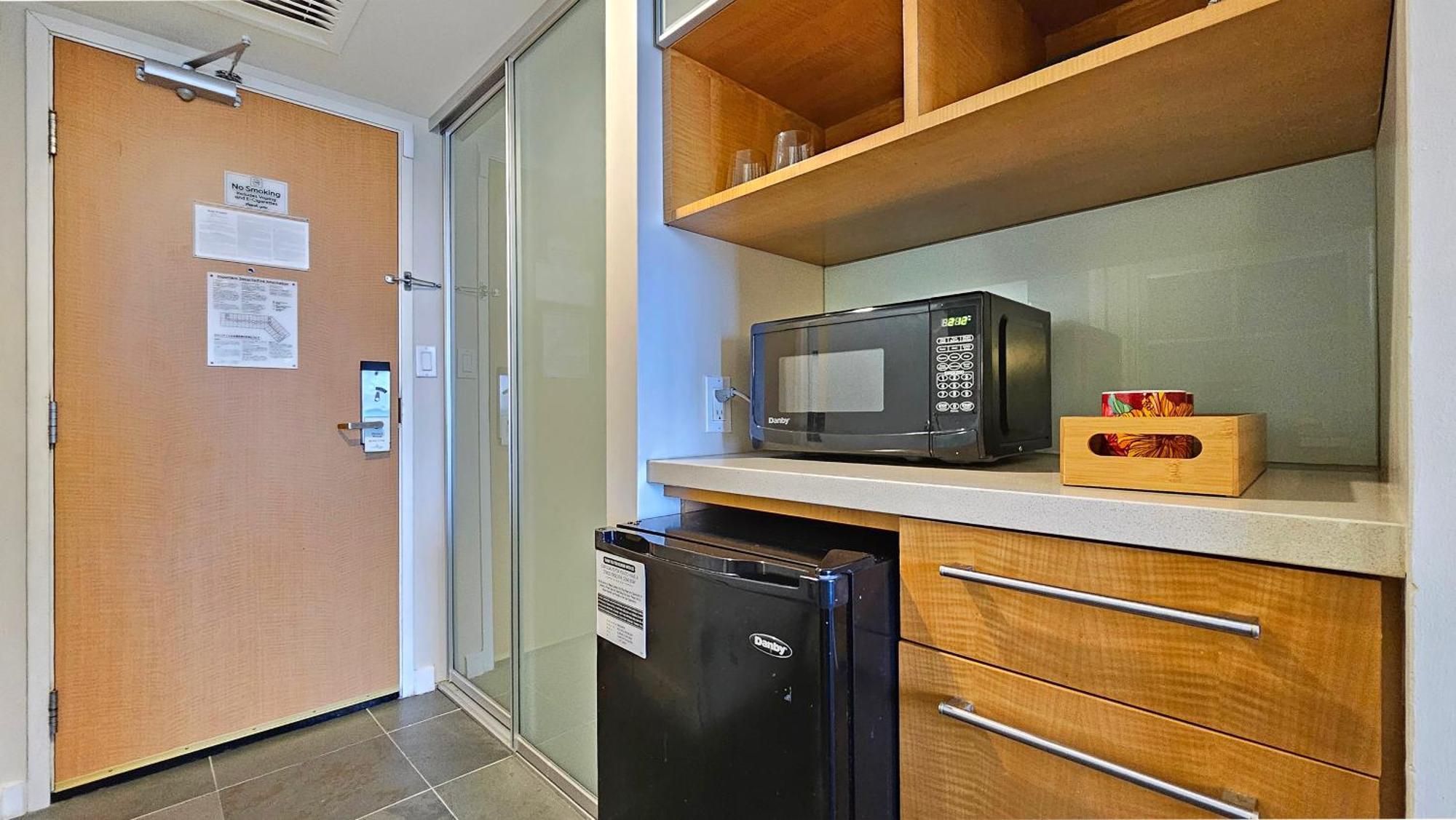 Ocean View Room At Ala Moana Fees Include โฮโนลูลู ภายนอก รูปภาพ